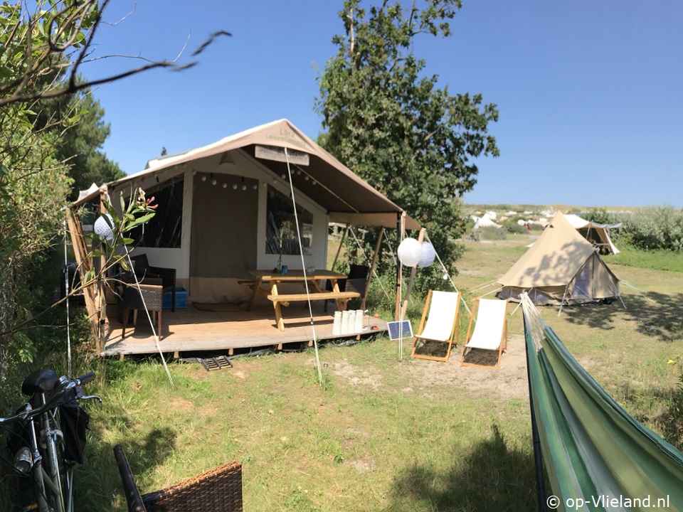 Buitenaanzicht Safaritent Vlieland Buitenaanzicht Safaritent Vlieland